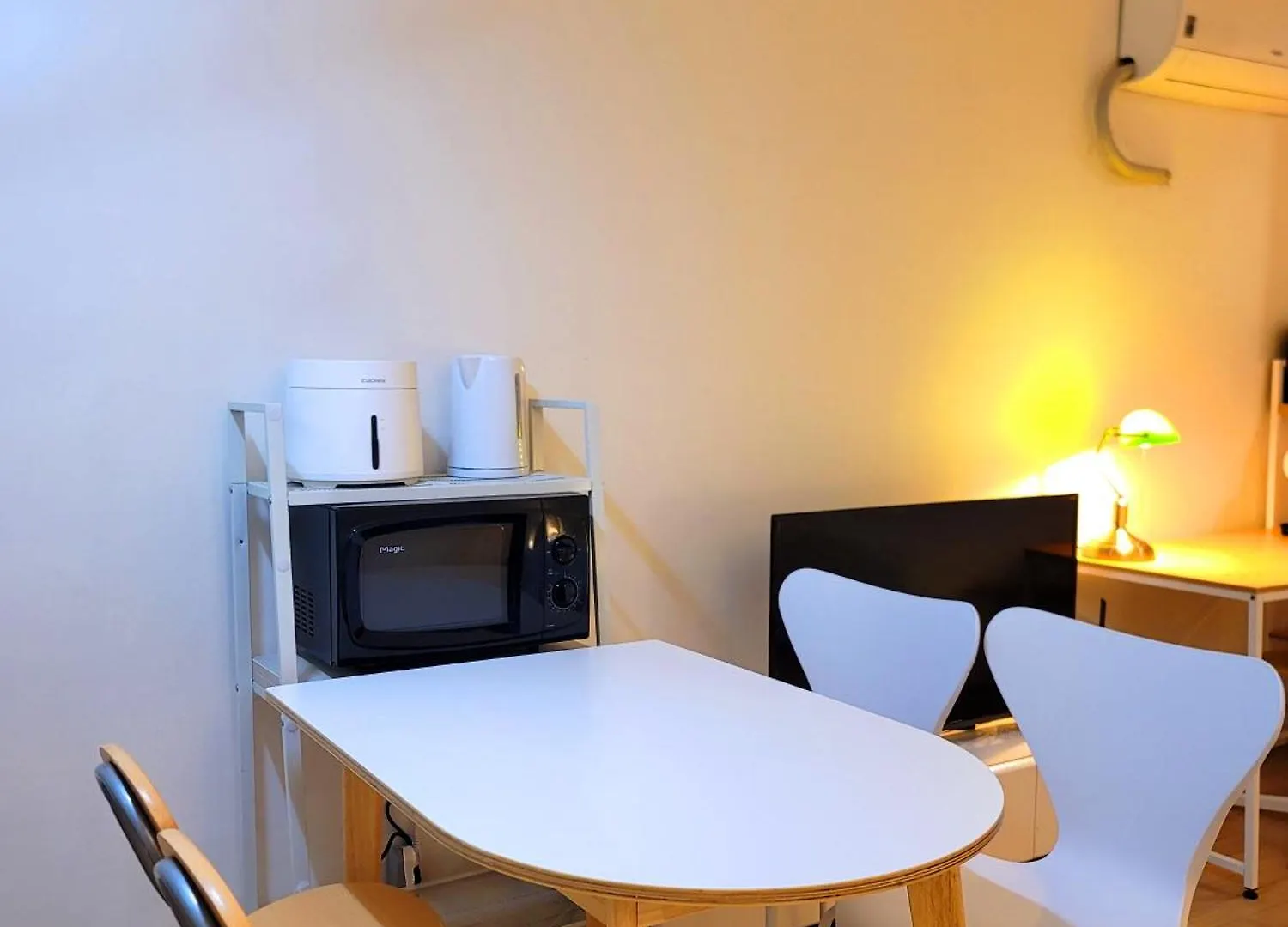 شقة A Comfortable Gangnam House In The City Center سيول