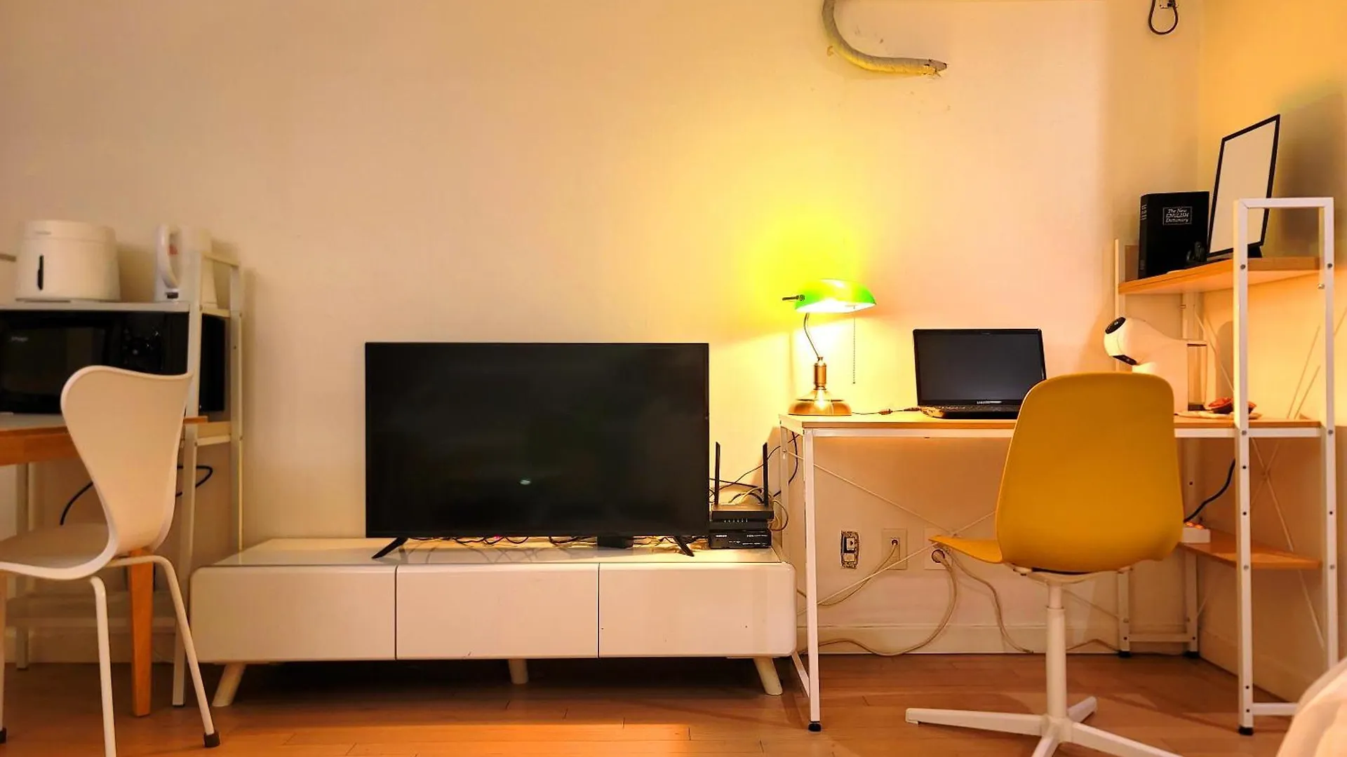 Apartment A Comfortable Gangnam House In The City Center Seoul